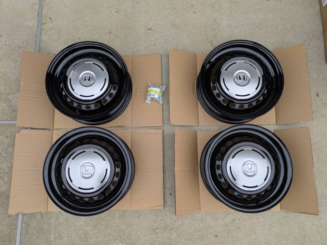 ホンダ　Nbox JOY 純正ホイール　14インチ