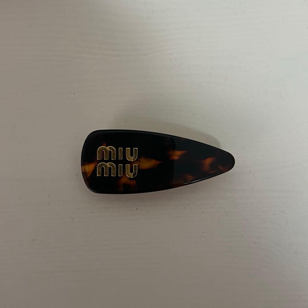 MIU MIU ヘアピン オロトータルトゥ Lサイズ