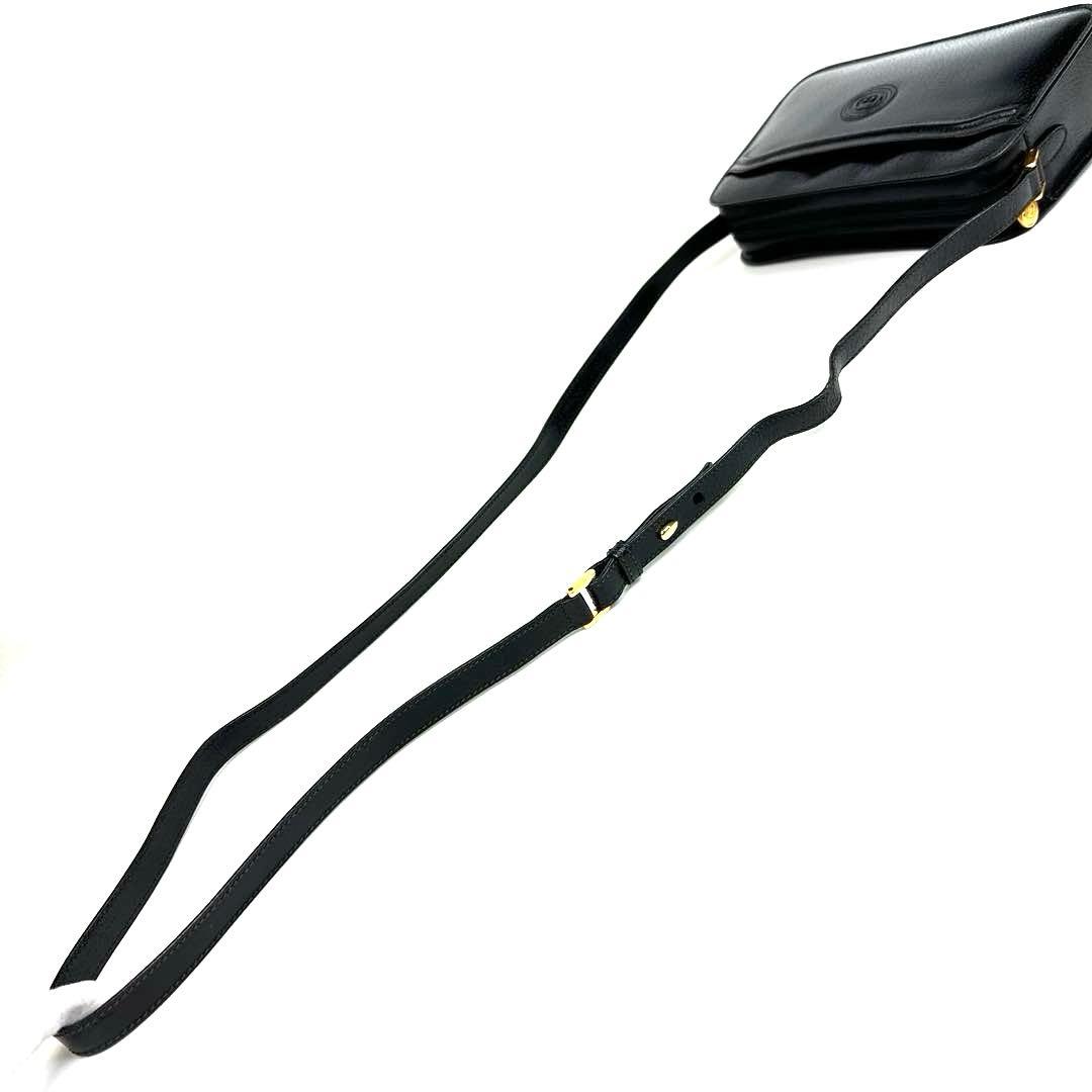 【美品】グッチ　インターロッキング　ショルダーバッグ　GG　エンボス　レザー　黒