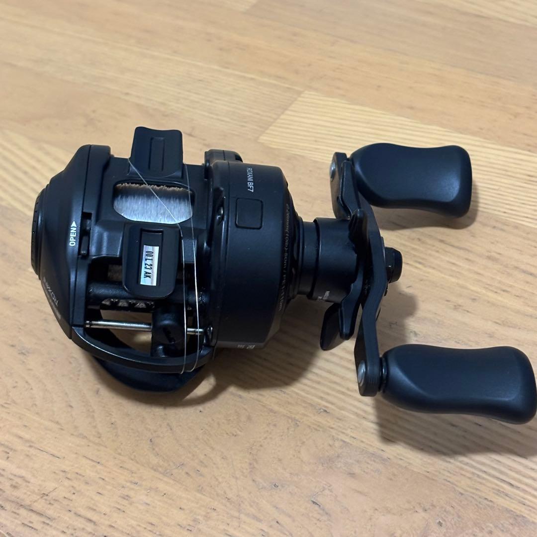 AbuGarcia Roxani BC BF7-R アブガルシア ロキサーニ 右