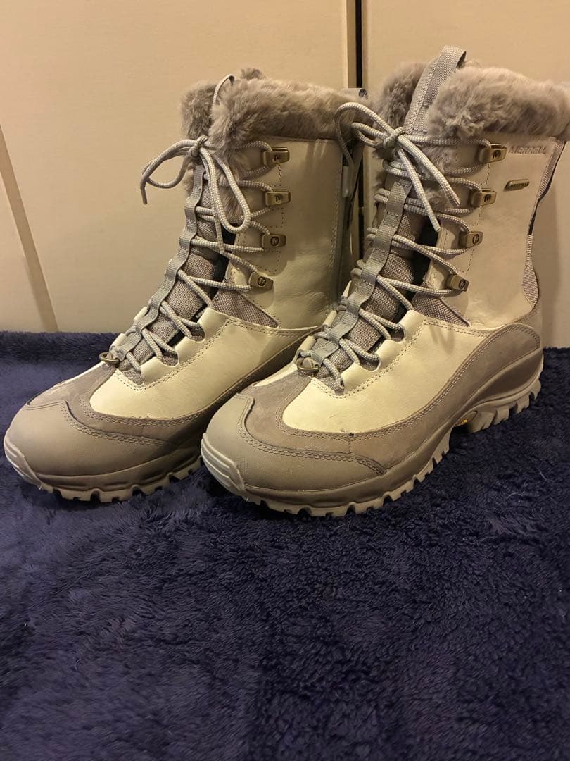 美品MERRELLサーモ レア ミッド waterproof vibram 24