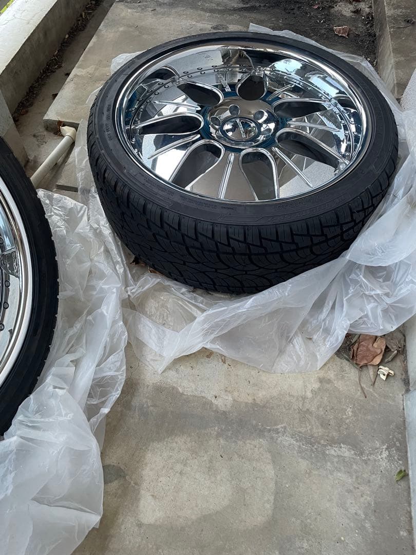 シンボリック　アルミホイール　24インチ