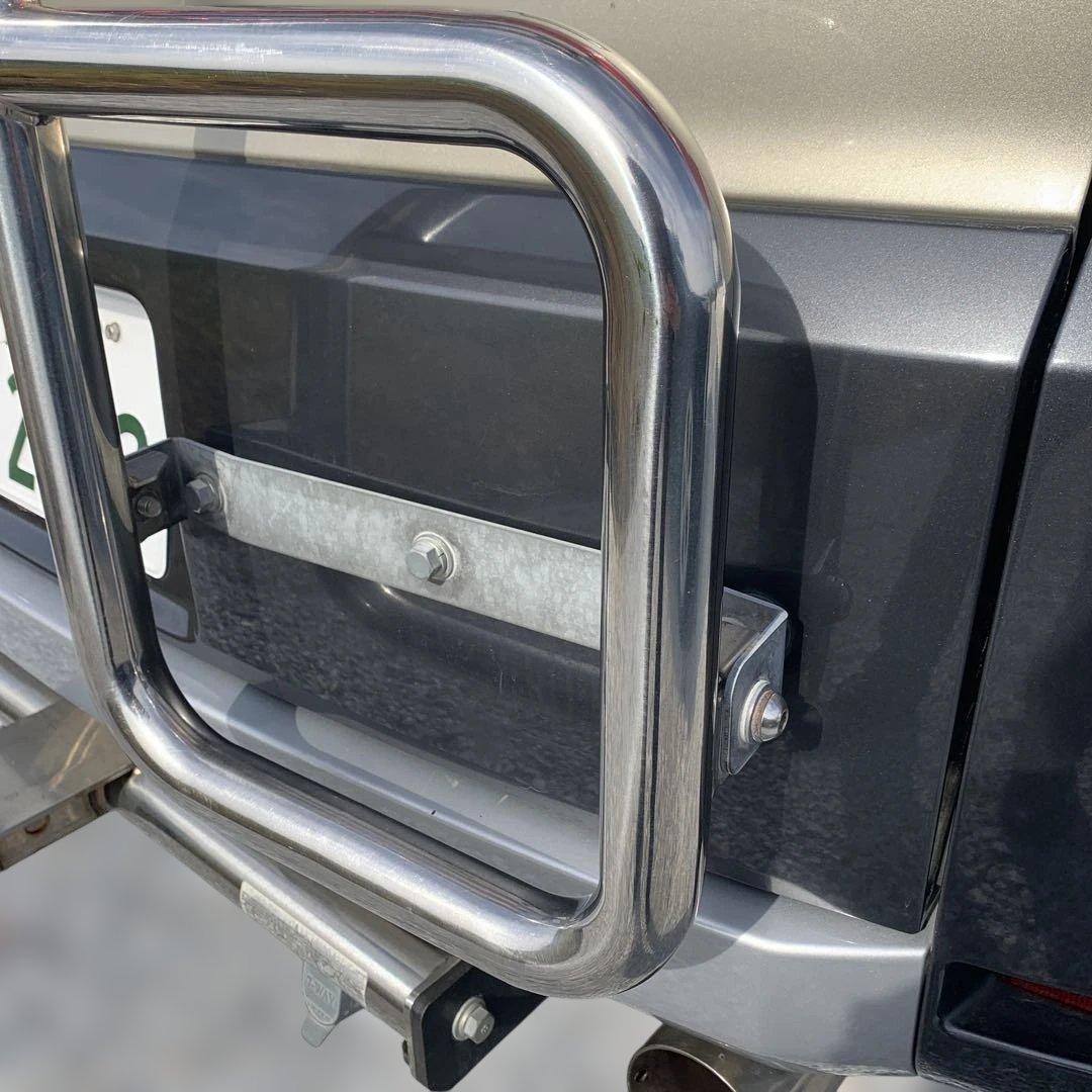 ミツビシ　三菱　デリカD5 リアラダーステー付き　中古品