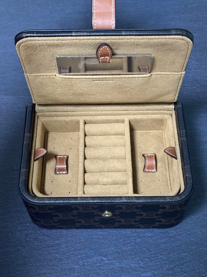 CELINE ラージジュエリーケース トリオンフキャンバス＆カーフスキン