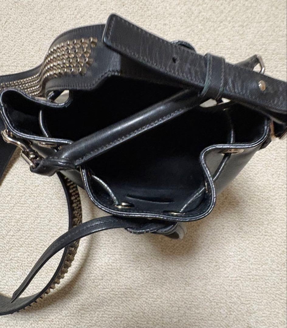 SAINT LAURENT サンローラン エマニュエルバケット スタッズバッグ