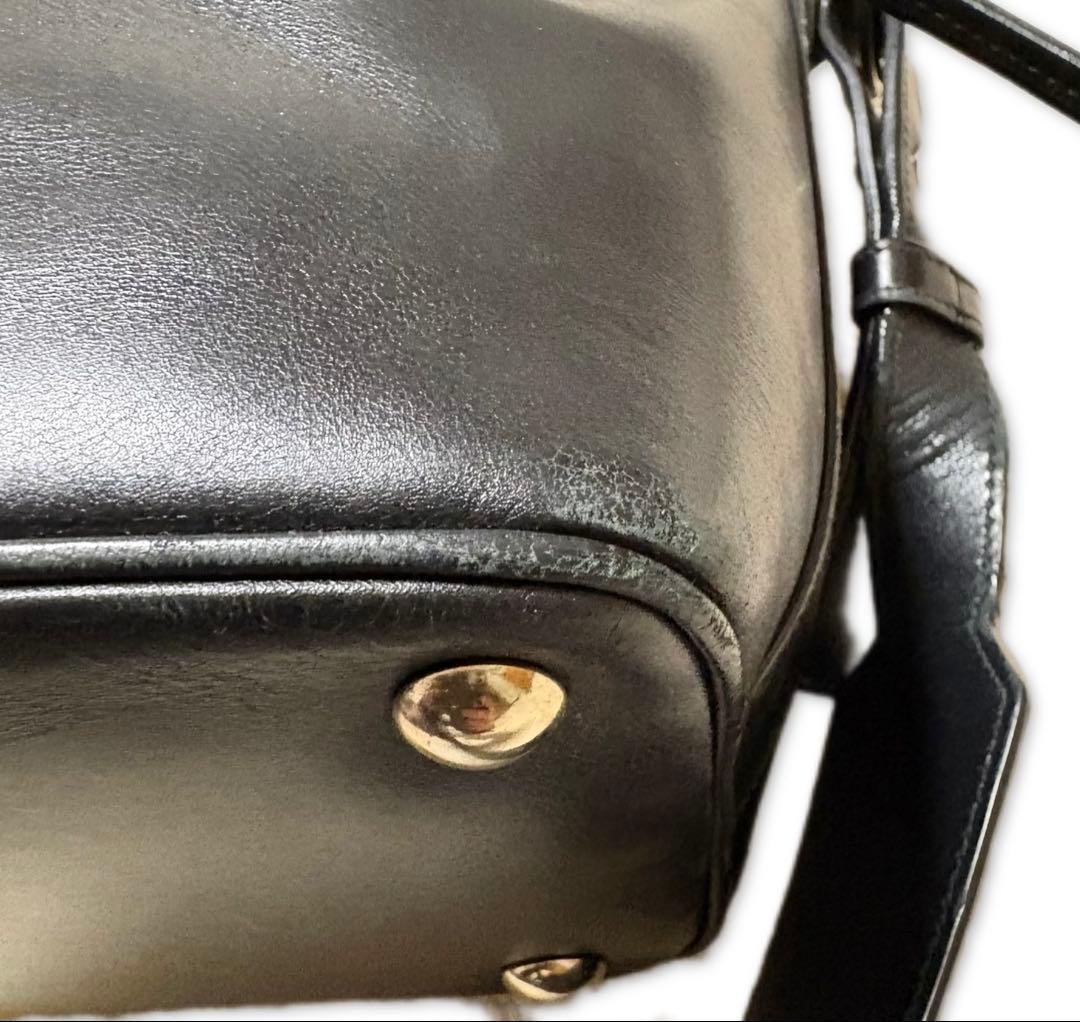 SAINT LAURENT サンローラン エマニュエルバケット スタッズバッグ