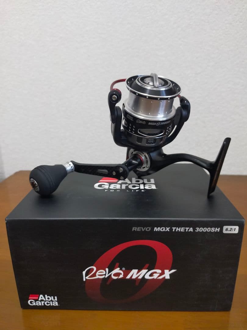 アブガルシア レボ MGX シータ　3000SH REVO