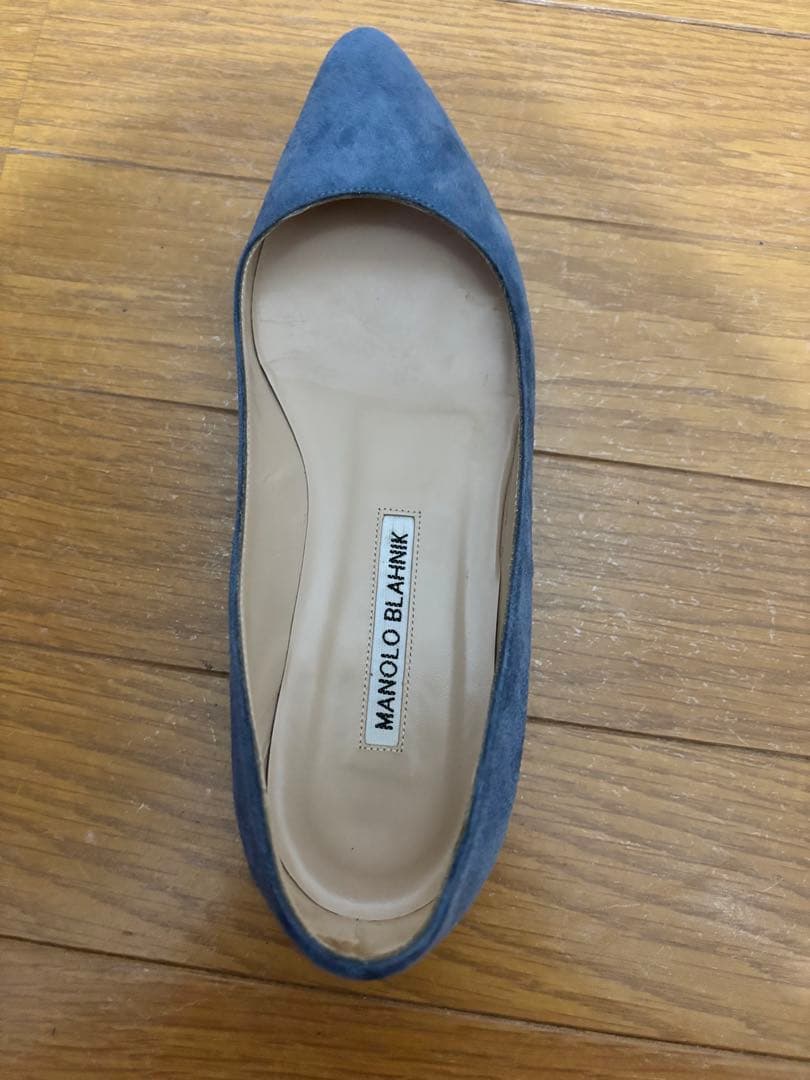 MANOLO BLAHNIK ポインテッドトゥ スエードレザーフラットシューズ
