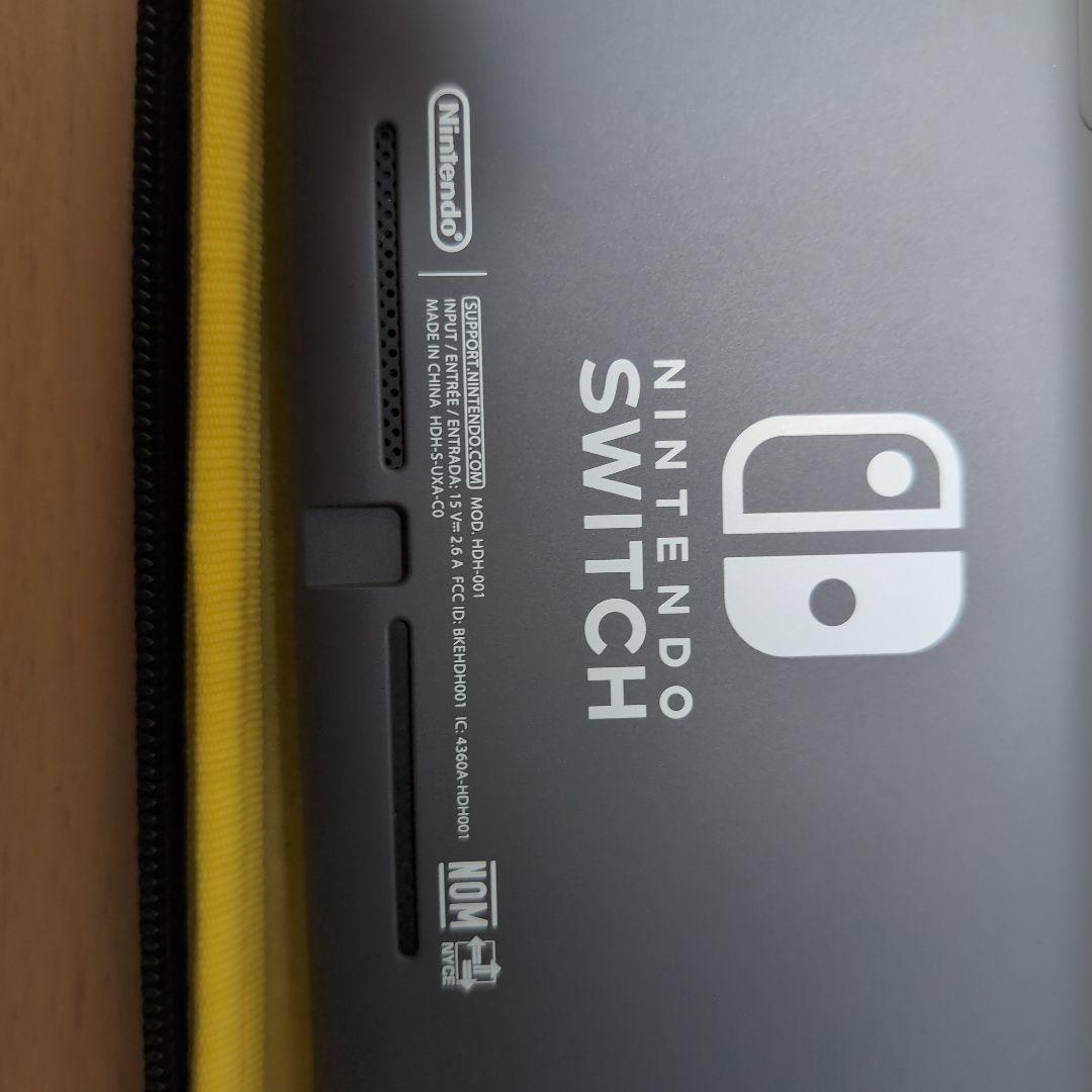 Nintendo Switch Lite ハードケース ブラック/イエロー