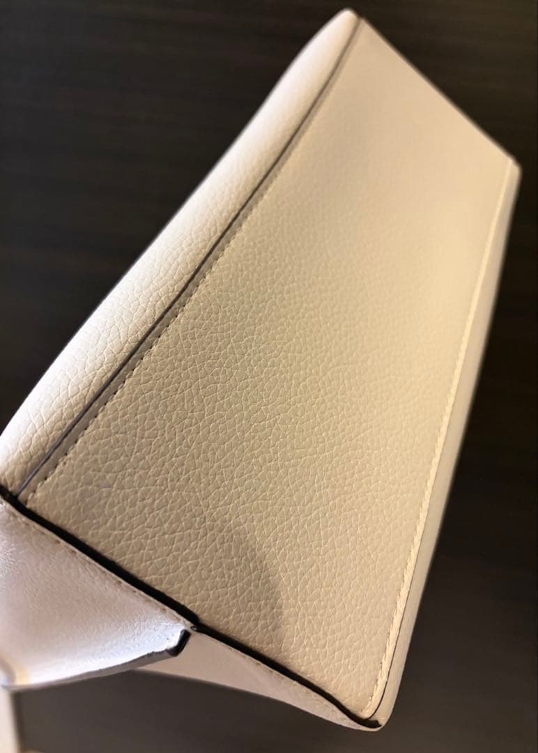 ◆美品◆COACH モリー ホワイト