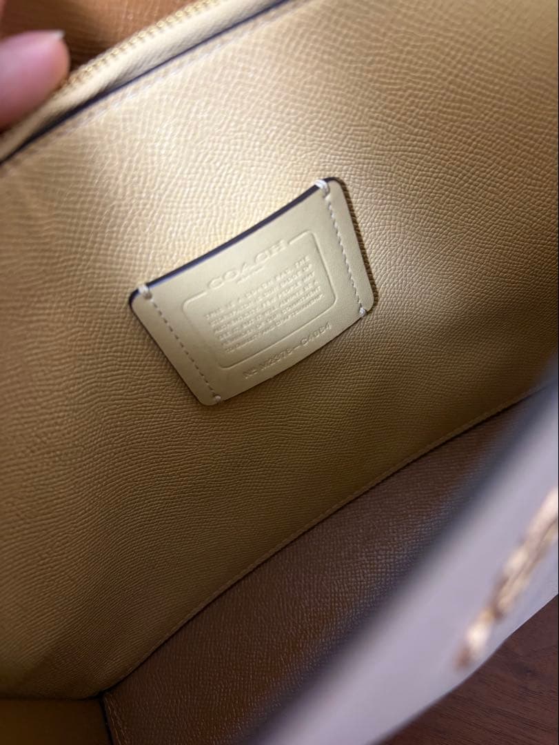 ◆美品◆COACH モリー ホワイト
