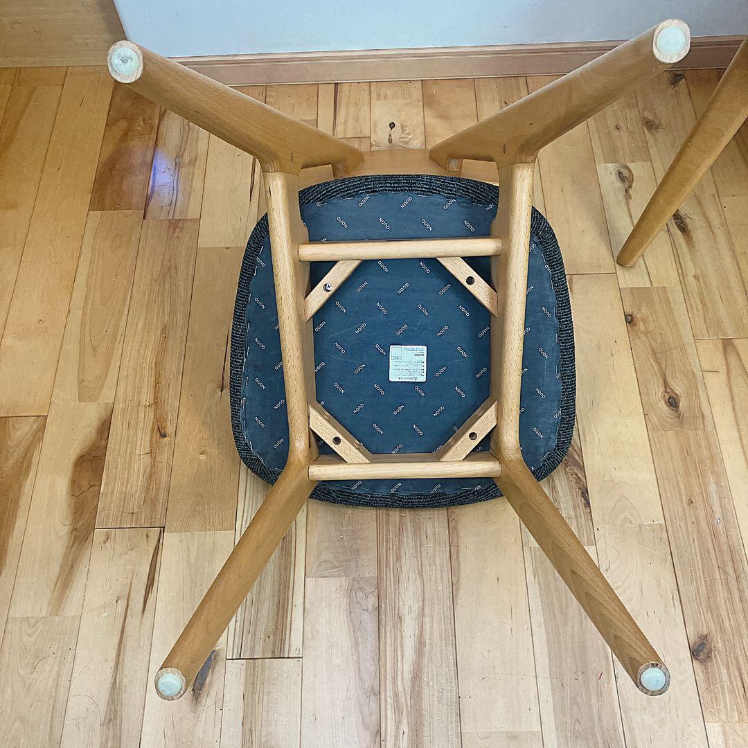 美品　QUON/クオン　プラム　ダイニングチェア2脚　椅子