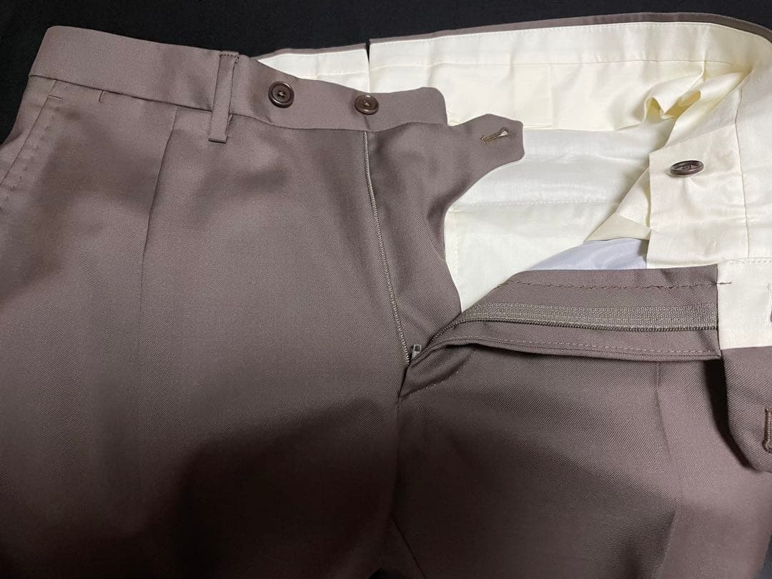 【新品未使用】デ・ペトリロ　ブラウン　ソリッドスーツ　46