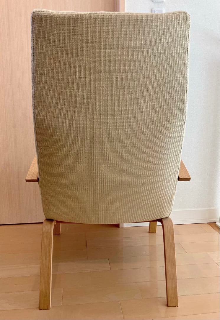 ベージュ ハイバックチェア　カンディハウス