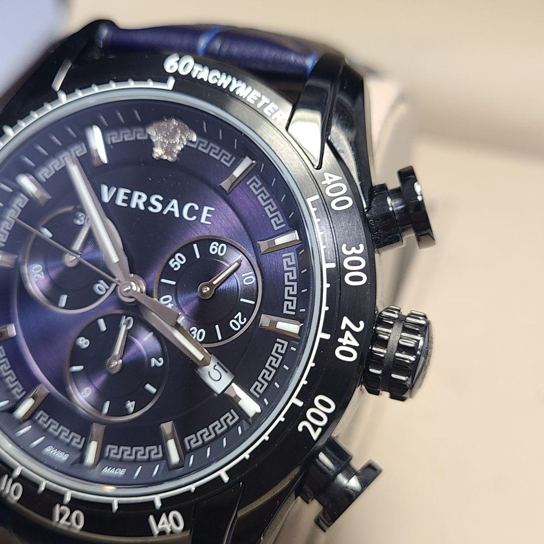 【未使用品】VERSACE　クロノグラフ　純正ベルト　電池交換済み　腕時計