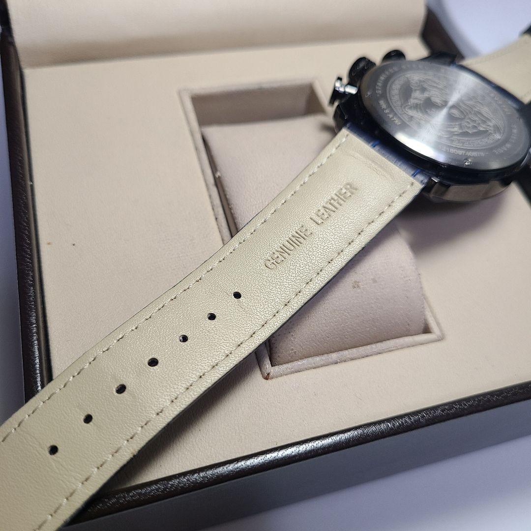 【未使用品】VERSACE　クロノグラフ　純正ベルト　電池交換済み　腕時計