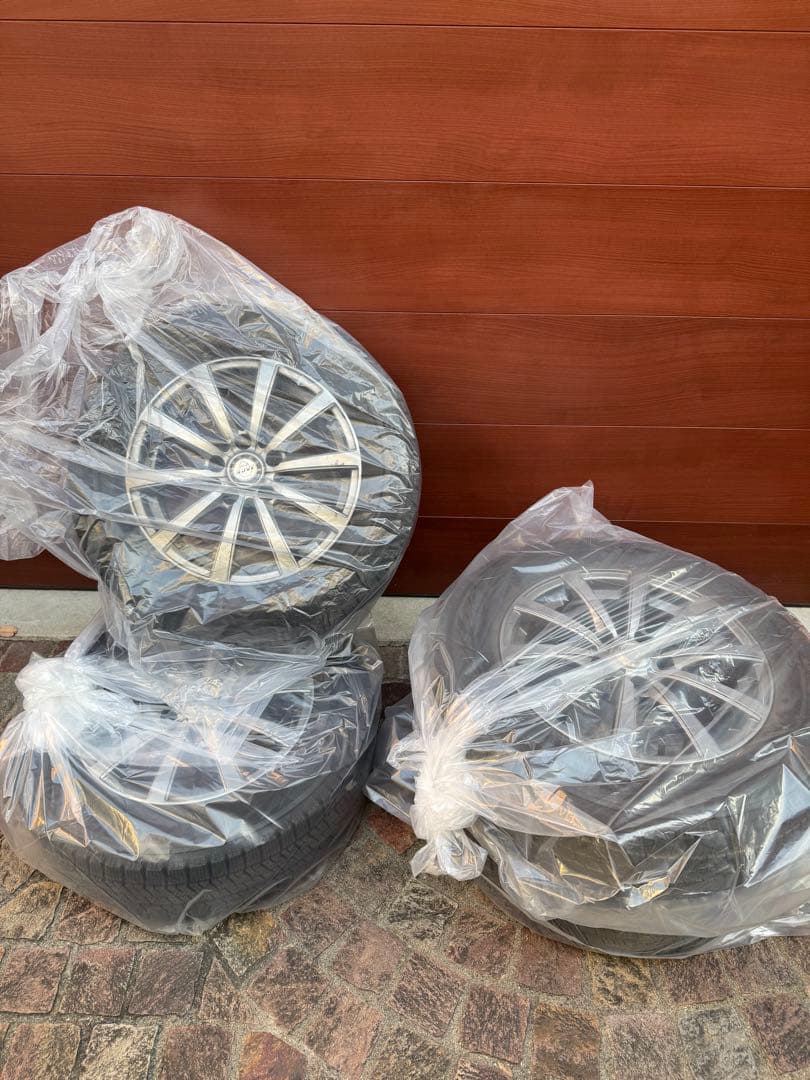 【バラ出品】スタッドレスタイヤ