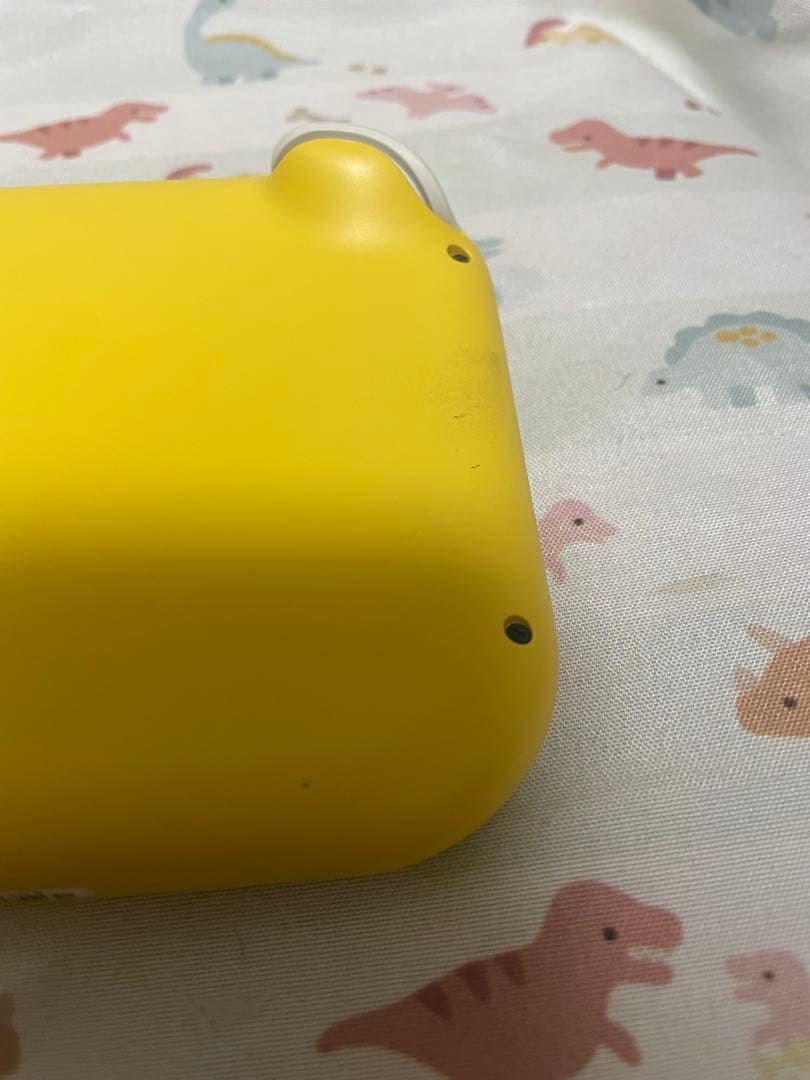 Switch ライト　本体　イエロー