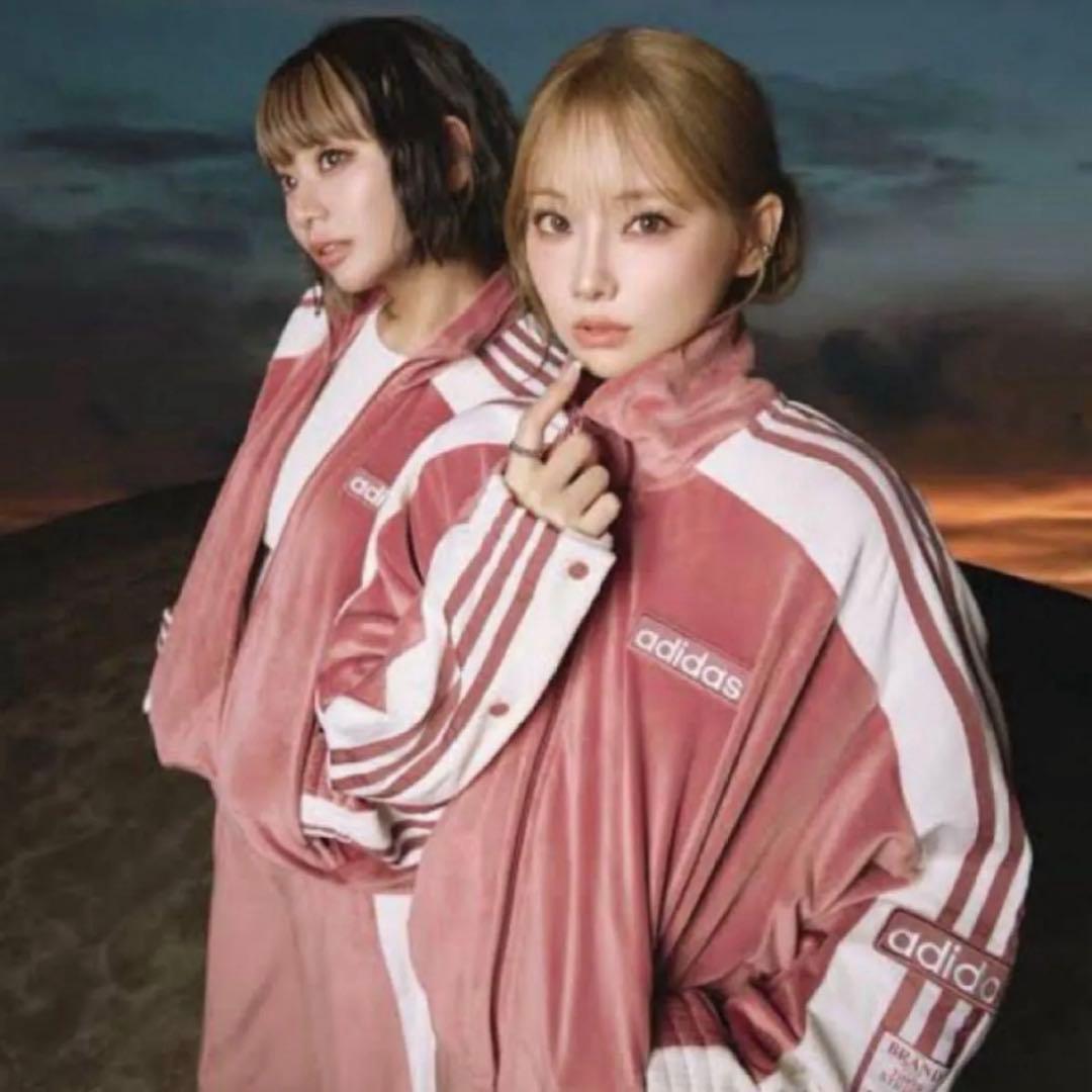 adidas W ADIBREAK VELOUR TT スウェット