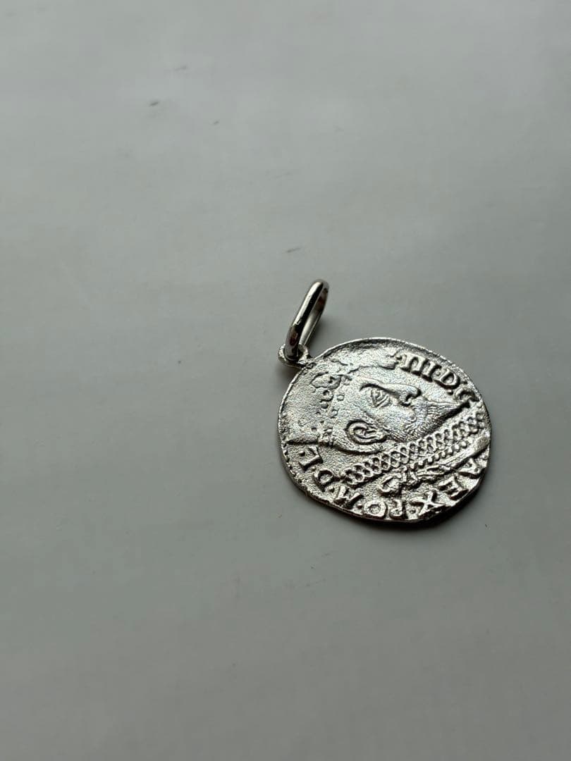 UNOAERRE ウノアエレ k18WG チャーム ホワイトゴールド