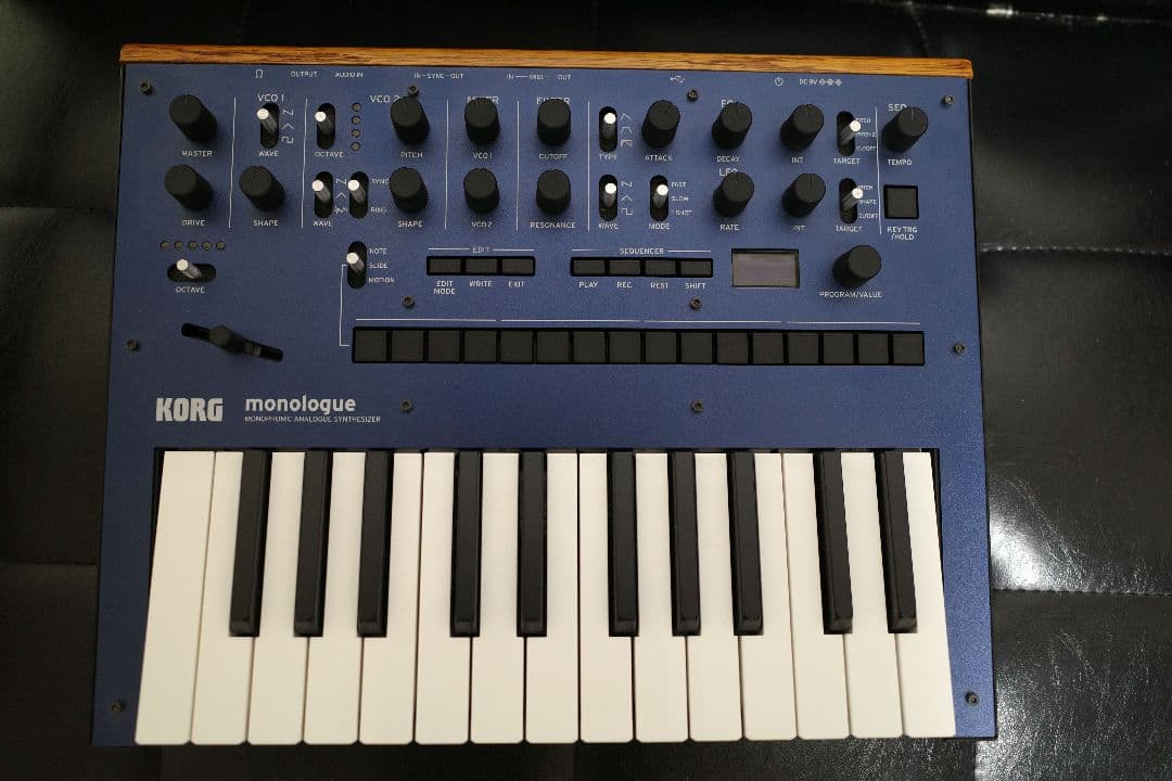 アダプター付き KORG monologue