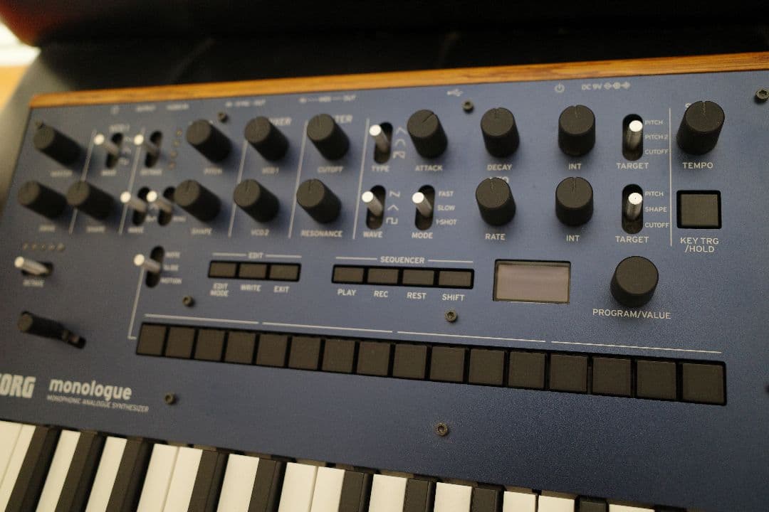 アダプター付き KORG monologue