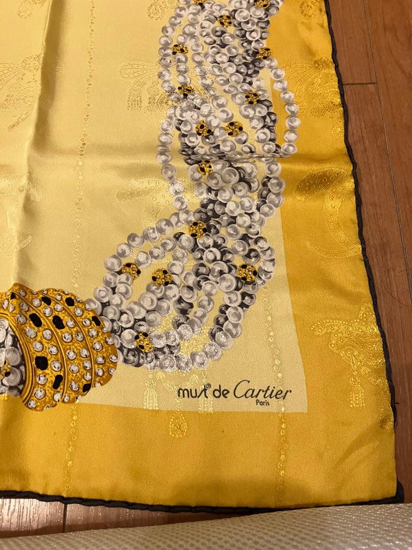 カルティエ パンテール シルク イタリア　ロゴ 大判スカーフ ストール