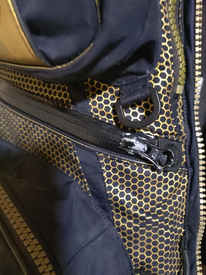 トーナメント　フローティングベスト