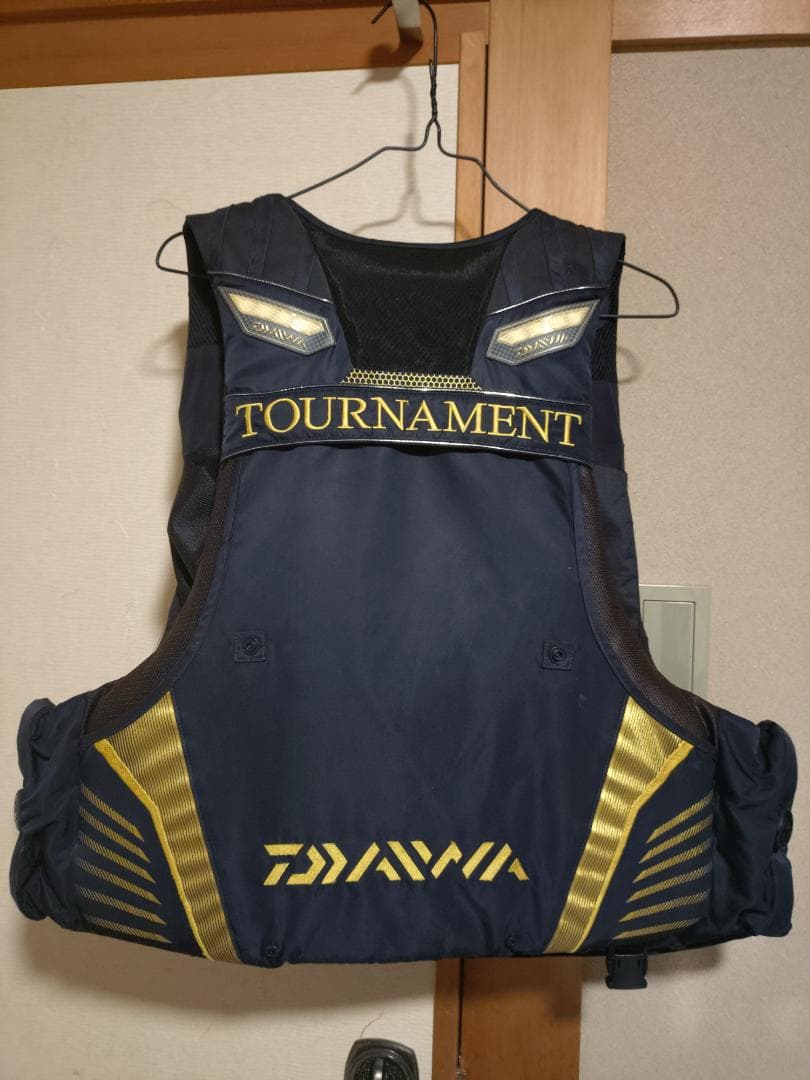 トーナメント　フローティングベスト