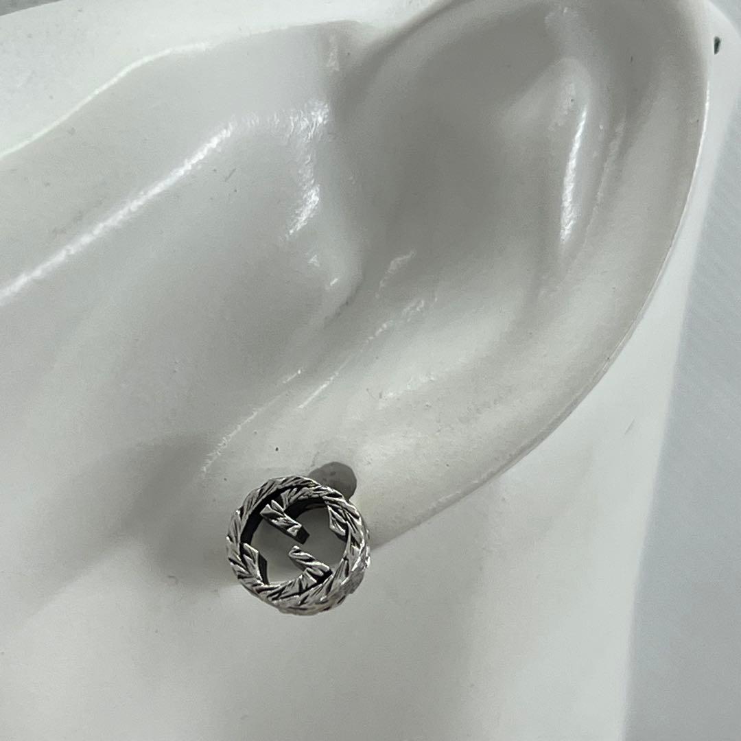 GUCCI インターロッキングg シルバー925 片耳 スタッズピアス 0501