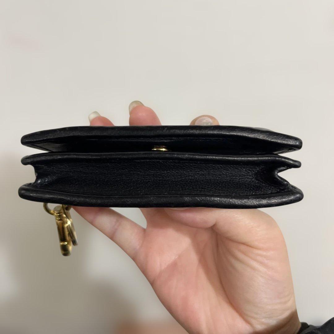 ミュウミュウ カードケース 名刺入れ マテラッセ ロゴ金具 レザー 黒