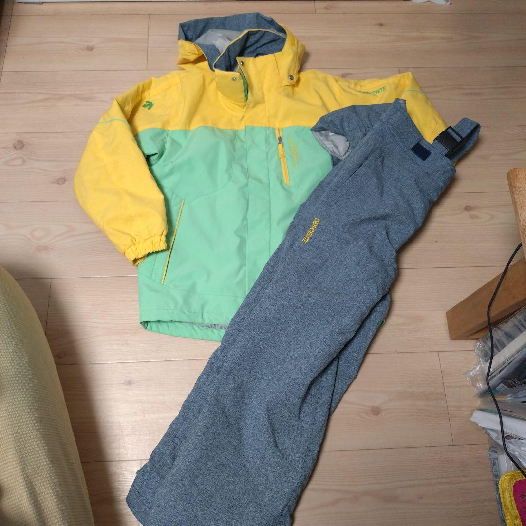美品 DESCENTE 子ども用スキーウェア イエロー/グリーン160
