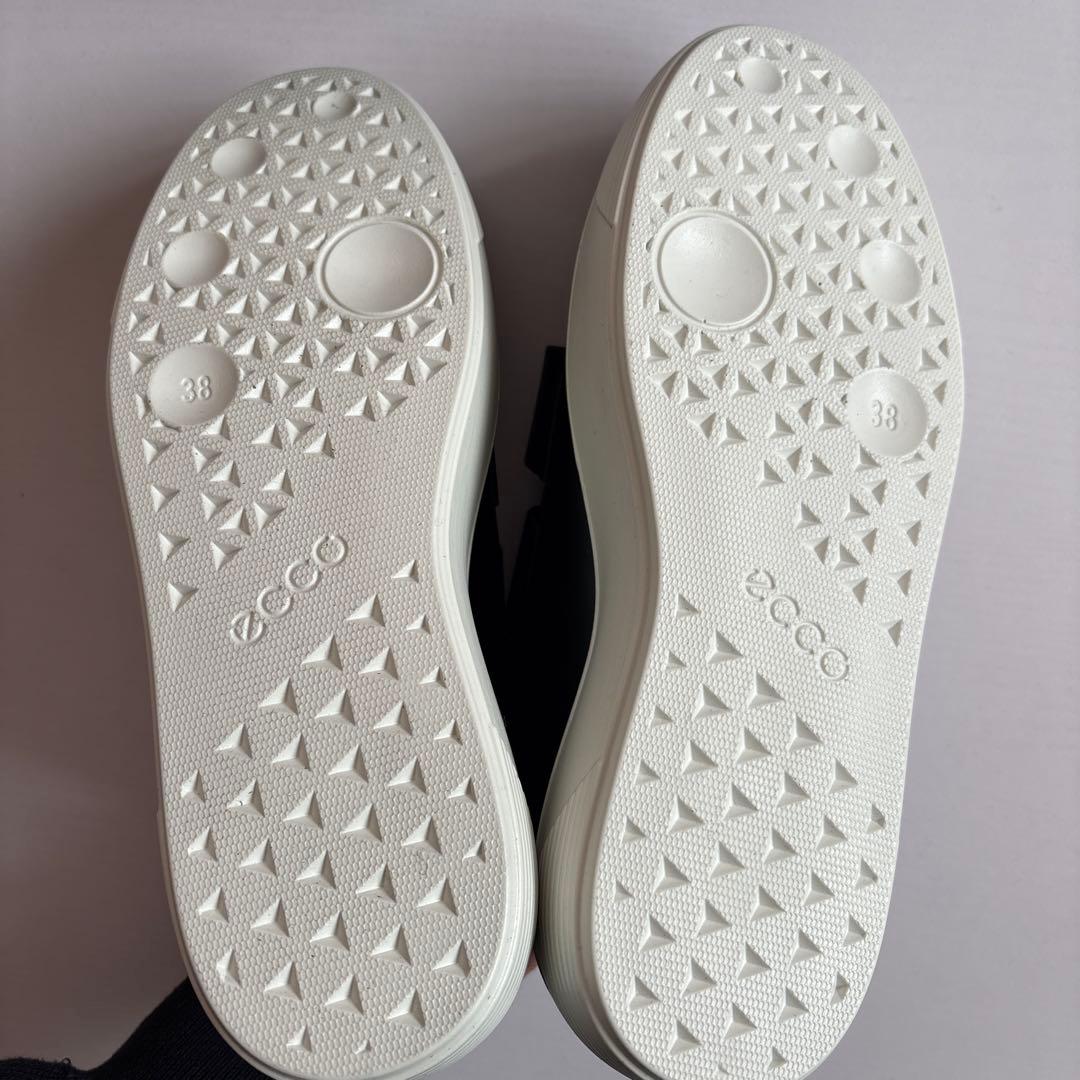 【myumyu！】ecco ブラック スニーカー 38