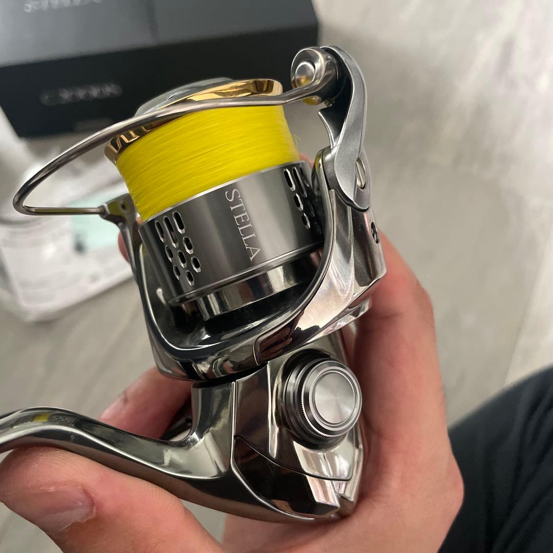 SHIMANO 18 ステラ　C2000S 中古美品