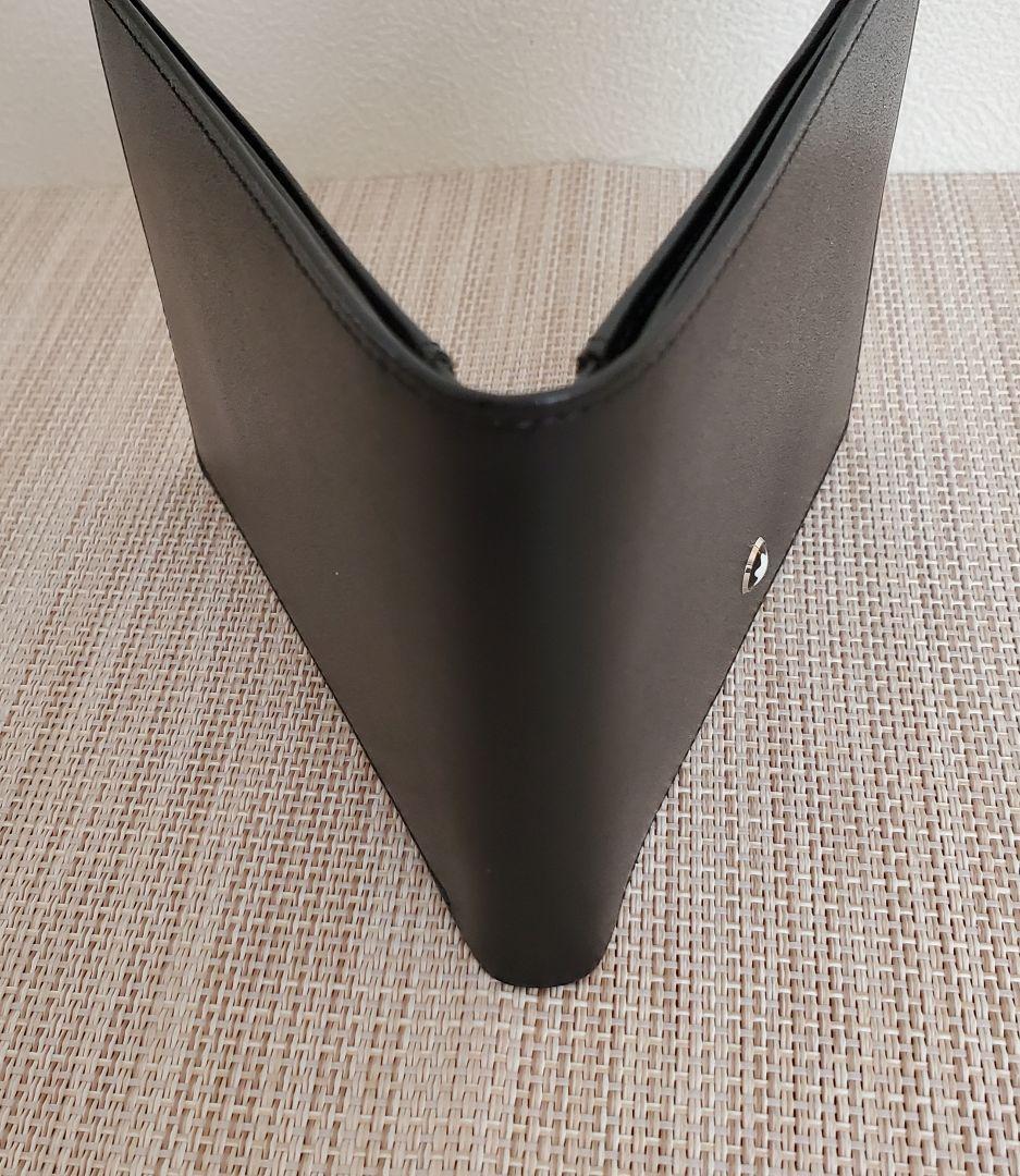 【新品未使用】MONTBLANC 二つ折り財布(ウォレット) ブラック