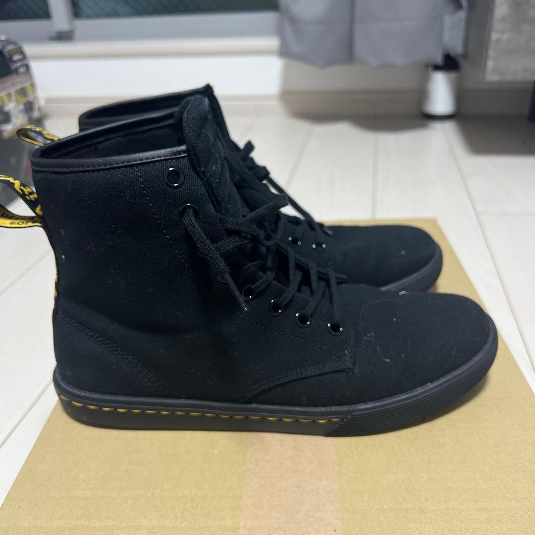 Dr. Martens ブラックハイカットブーツ