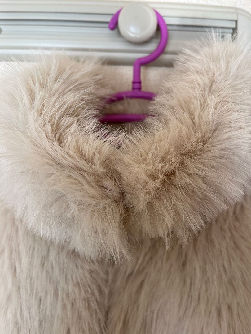 ZARA ショートフェイクファーコート ｜ 5320/725/721 XL