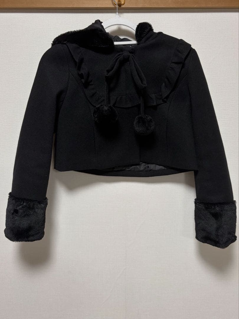 Pium ファーリボンヨークフリルショートコート