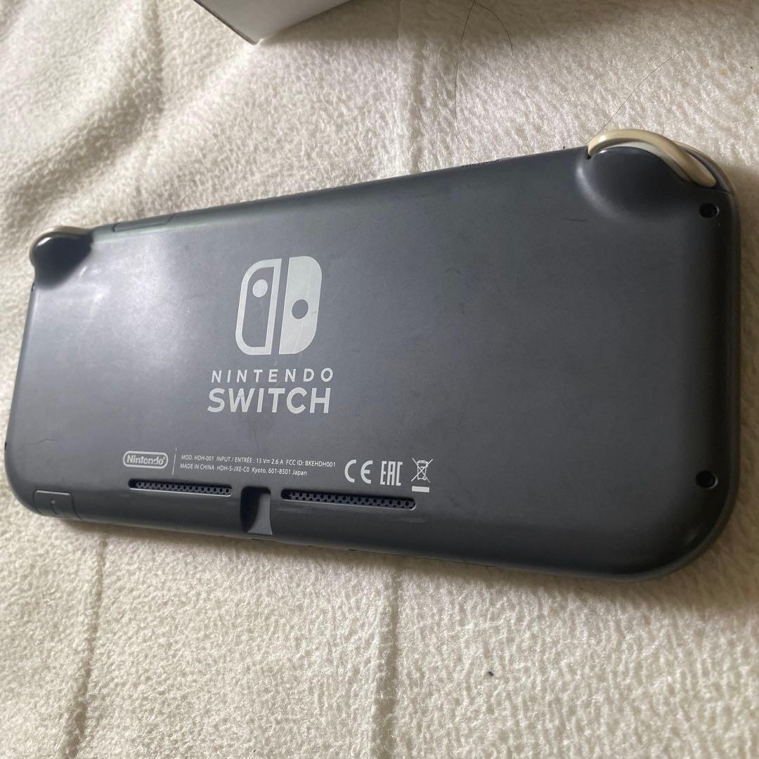 Nintendo Switch Lite グレー ひび割れあり