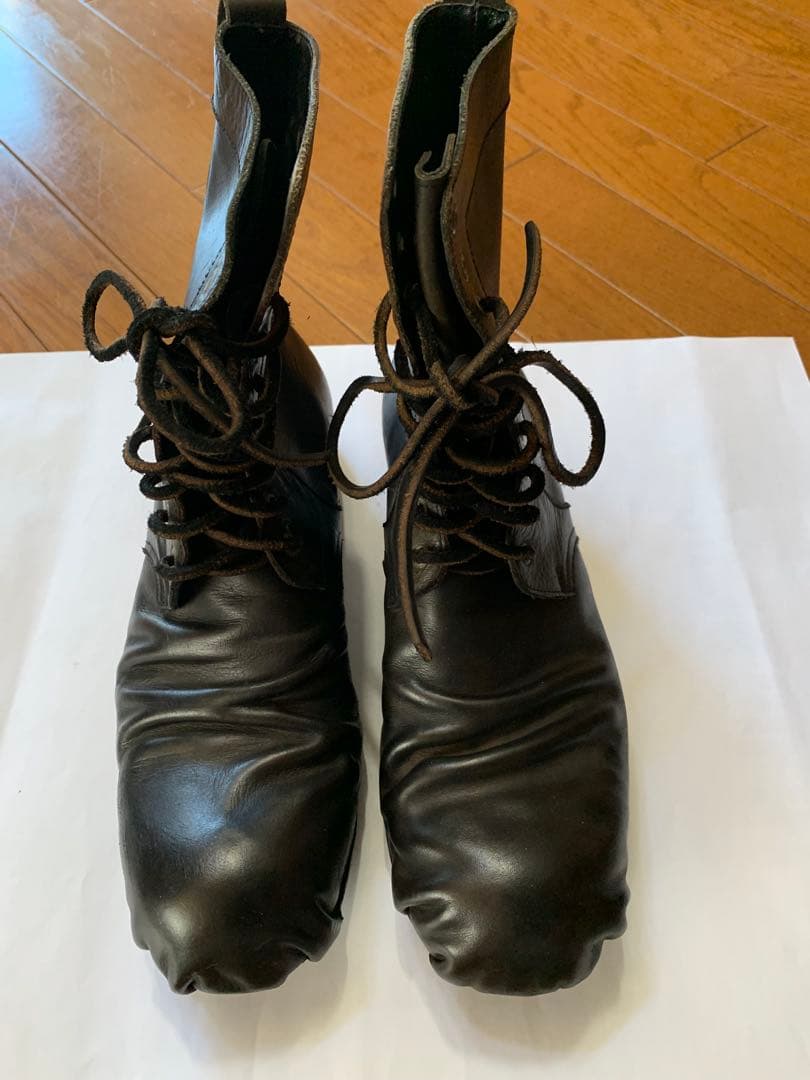 VERB ハンドメイド ブラックレザーブーツ