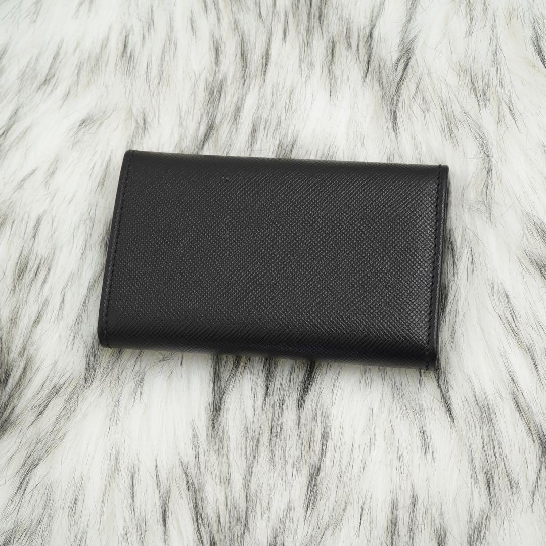 新品未使用品　箱・カード付き　PRADA プラダ　キーケース　サフィアーノ　黒
