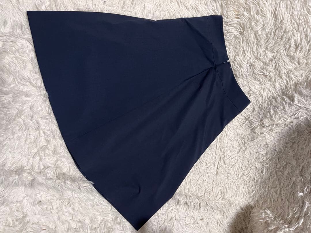 ネイビー ビジネススーツ ニューヨーカー　ノーカラースーツ