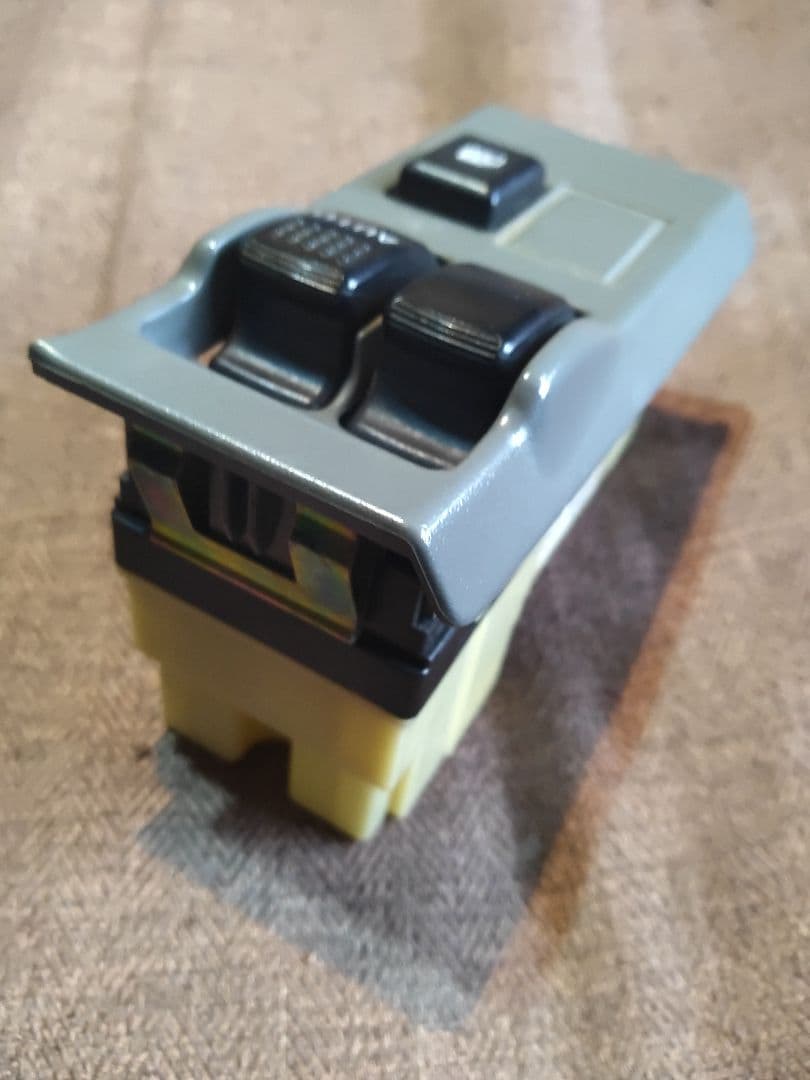 ★キャンター KK-FG50EBD パワーウィンド　ＰＷ　右スイッチ・動作品!!