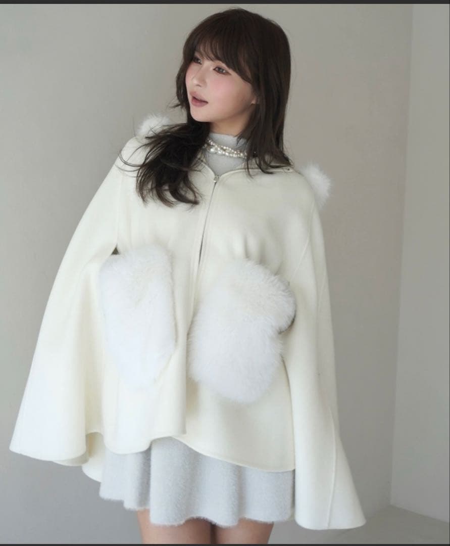 eimy ファーポケットスカラップマントコート