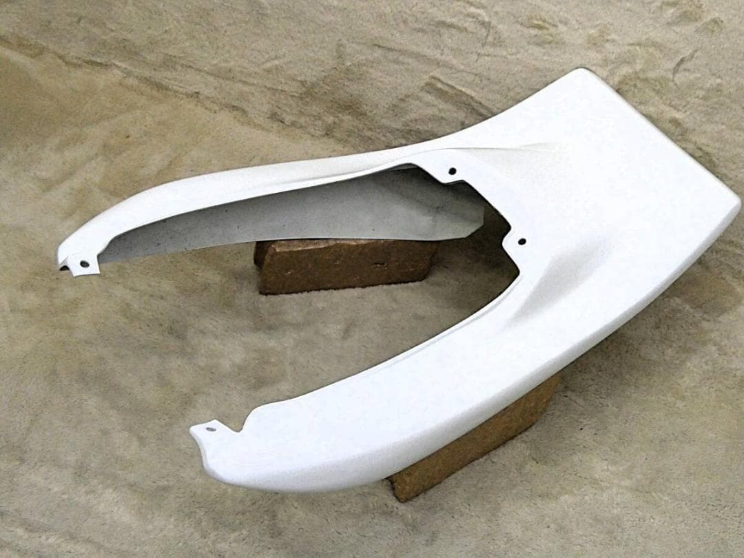 バリオス2 ハネテールカウル ホワイト/塗装済 白GSX250FX ZR250B