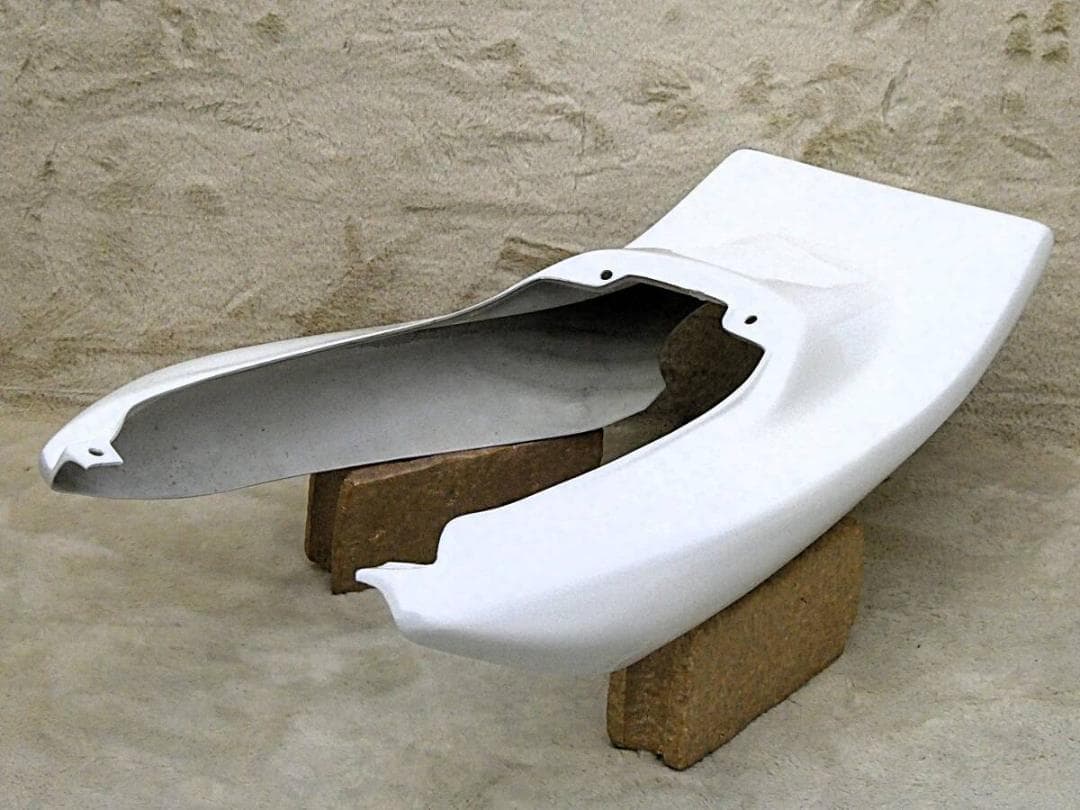 バリオス2 ハネテールカウル ホワイト/塗装済 白GSX250FX ZR250B