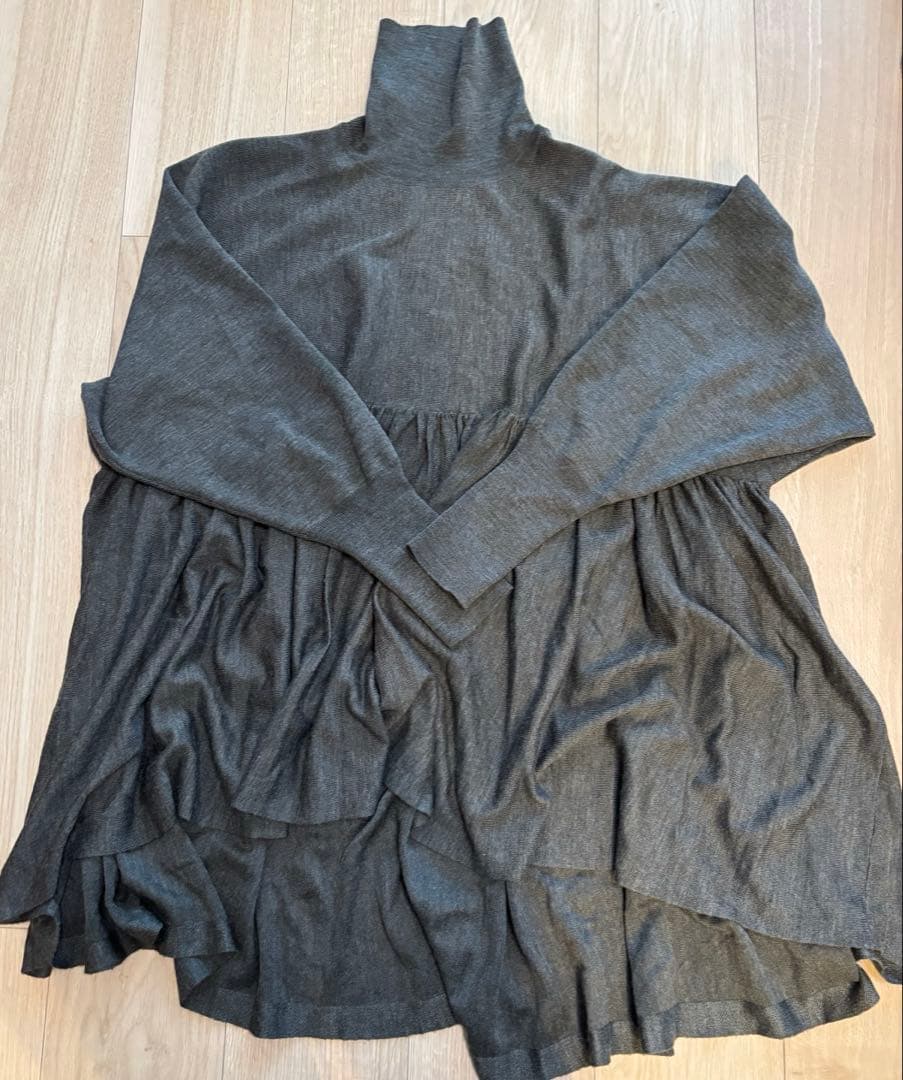 《美品》Curensology ハイネックギャザーニットプルオーバー