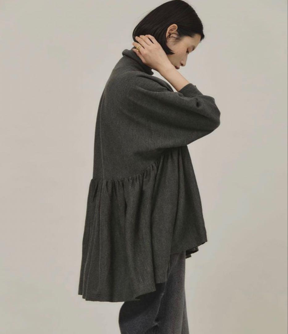 《美品》Curensology ハイネックギャザーニットプルオーバー