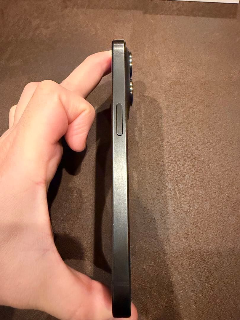 iPhone15Pro 128GB ブラックチタニウム