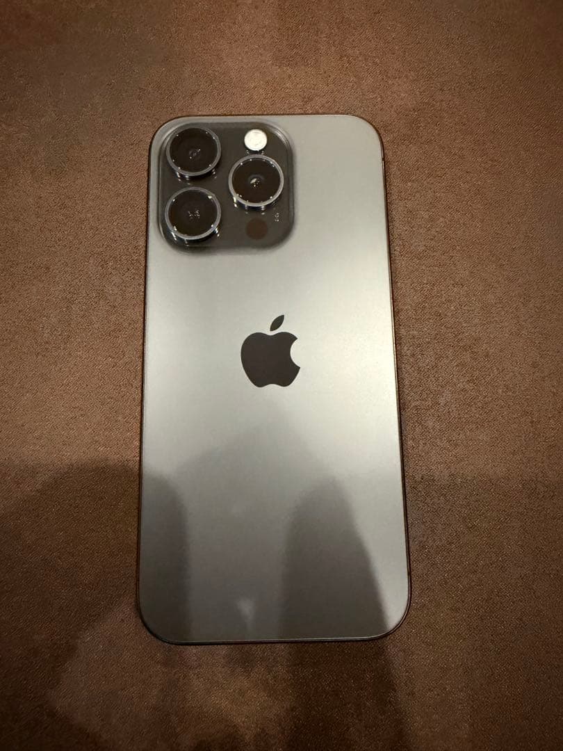 iPhone15Pro 128GB ブラックチタニウム